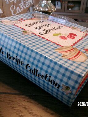 NEW Gooseberry Patch Favorite Recipe Collection blank cookbook organizer BINDER